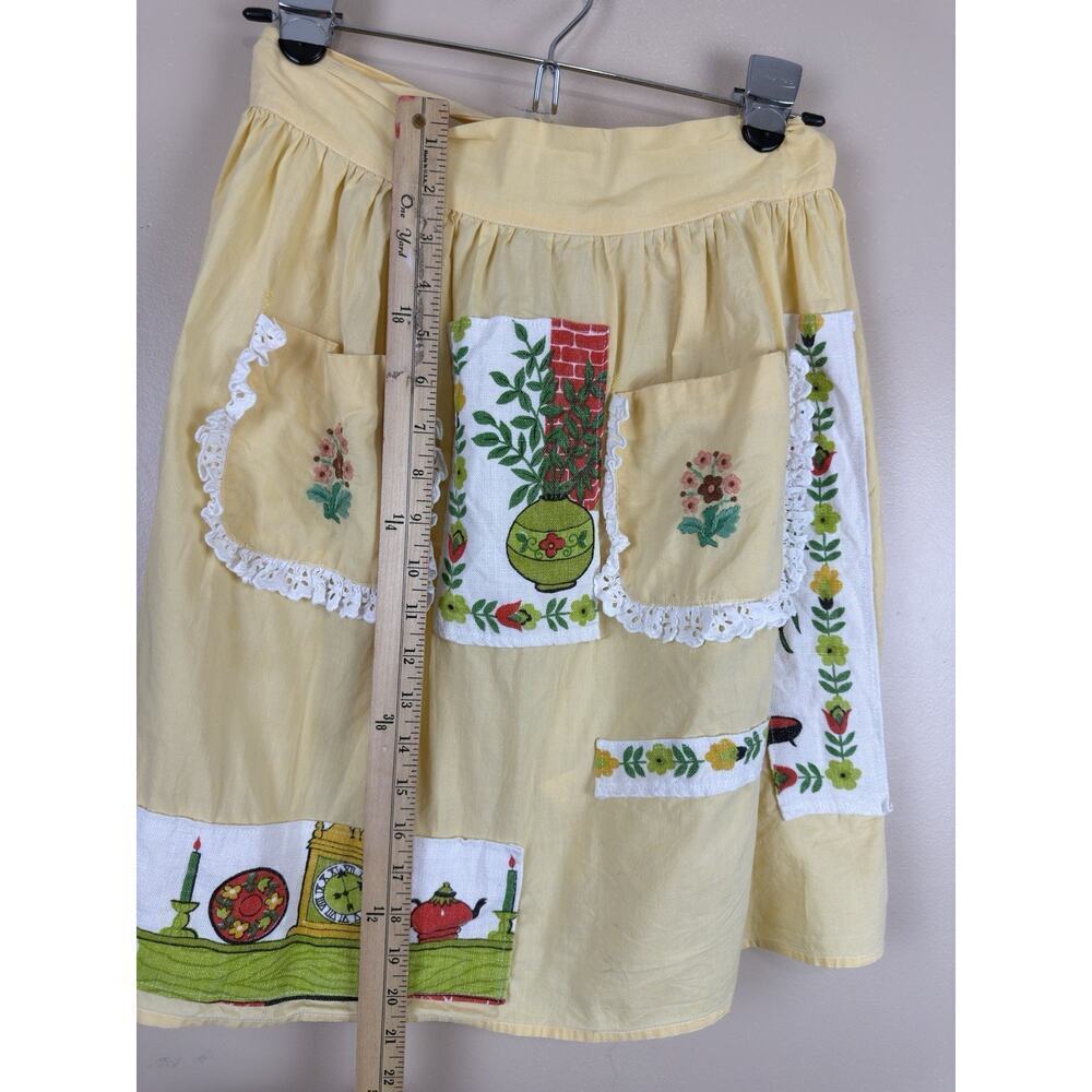 Vintage Yellow Half Apron with Flower Embroidered Pocket & Patchwork, Granny - Picture 12 of 12